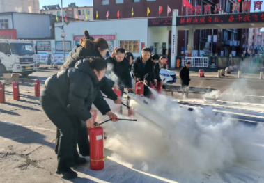 季度演練常態(tài)化  消防安全記心間