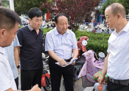 石董到店慰問(wèn)指導集團采購中心工作